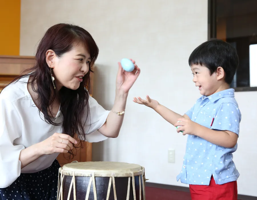 0歳から楽しめる♪音楽で育むリトミック